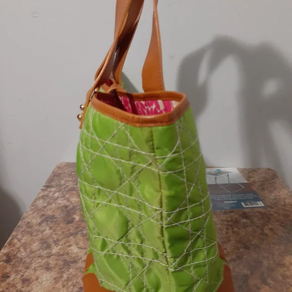 Lilly Pulitzer Off The Wagon Quilted Green Canvas Tote Shoulder Bag - Picture 3 of 8